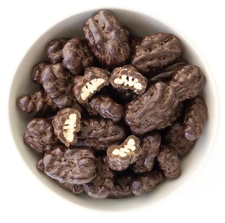 Nuez pecan con chocolate negro